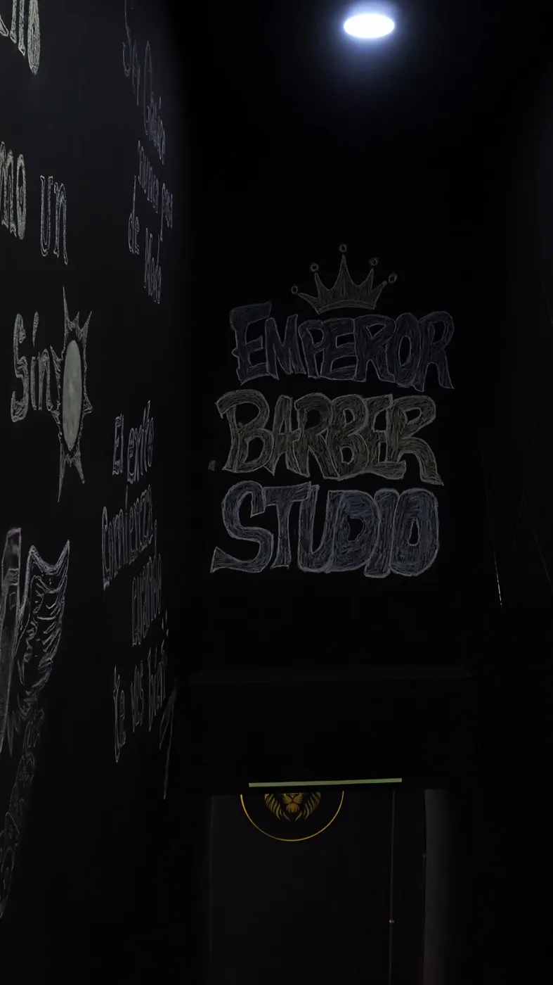 Pared de Emperor Studio